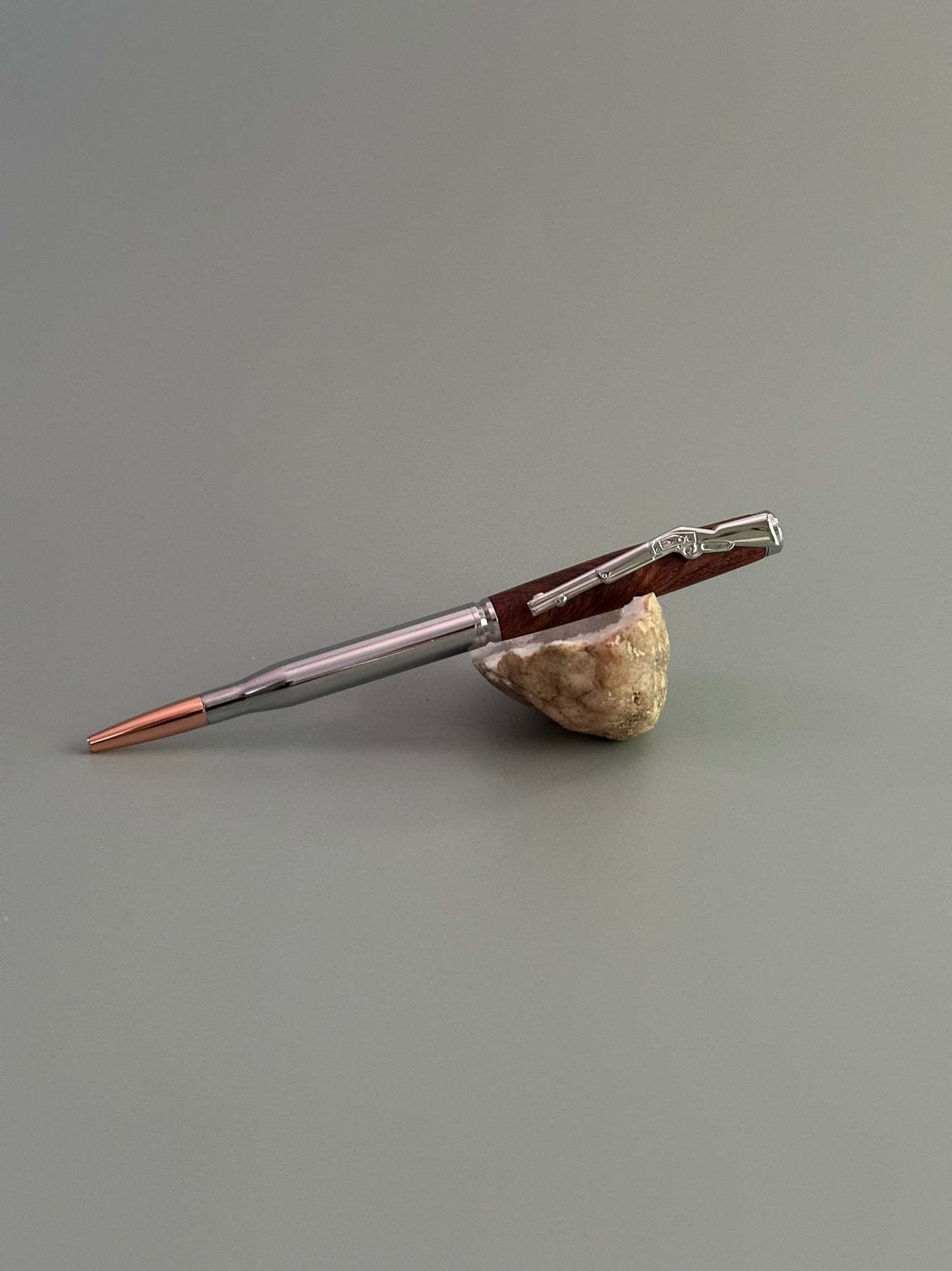 Slim Rifle Cartridge Bullet Pen – Handcrafted Chrome & Rose Gold Twist Pen with Figured Walnut Barrel for Hunters & Collectors