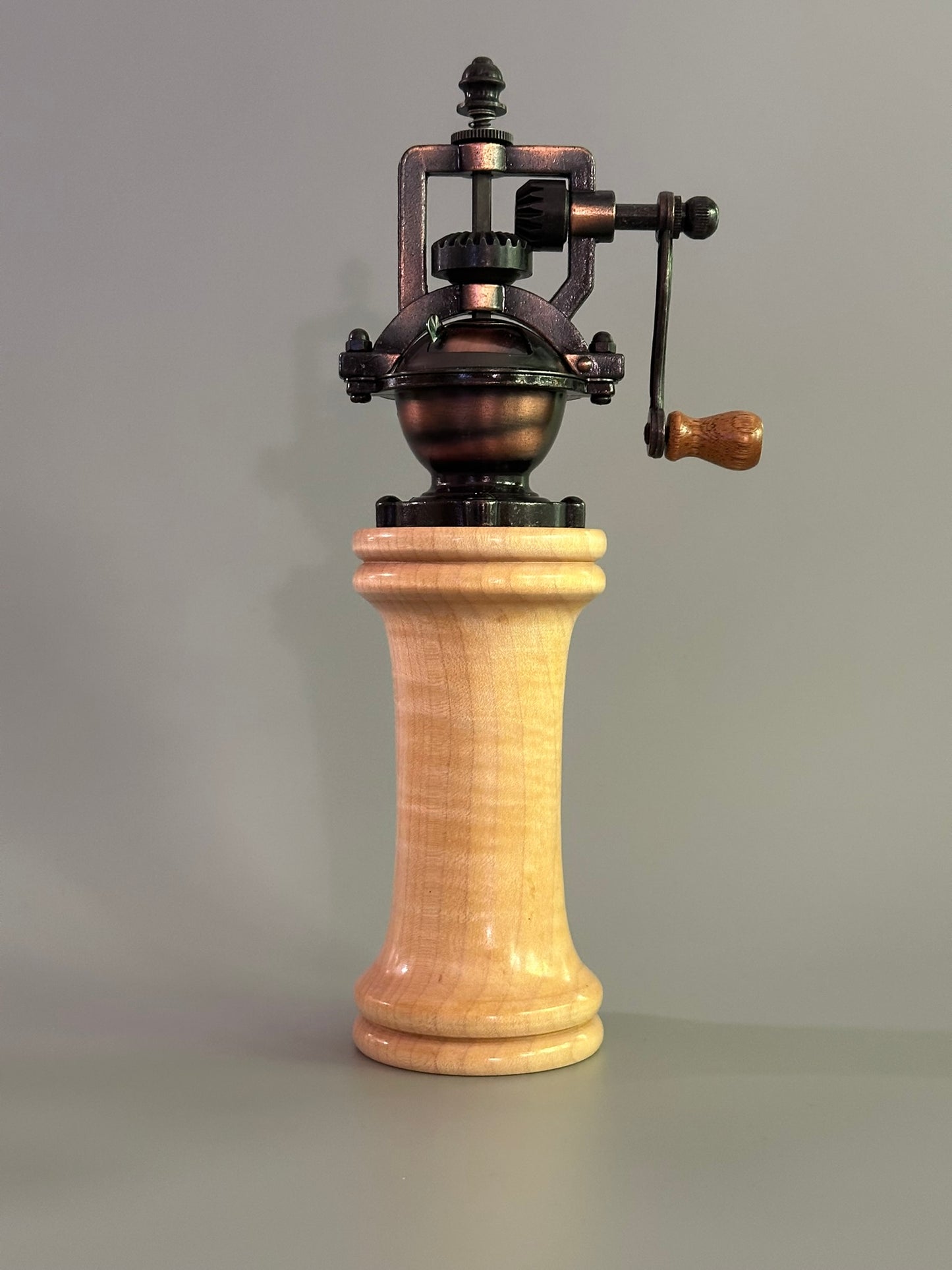 Heritage Crank – Handcrafted Curly Maple Vintage-Style Pepper Mill